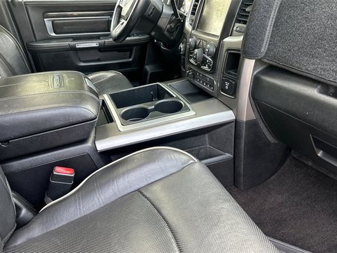 Used 2014 RAM 3500 Laramie Longhorn image 16