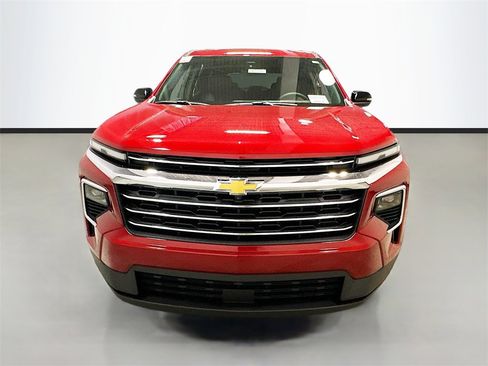 New 2026 Chevrolet Traverse LT w/ Driver Confidence Package image 4