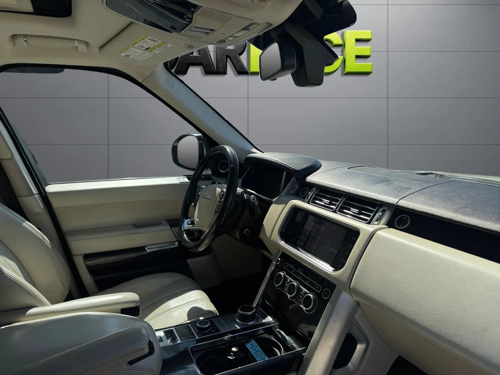 Used 2013 Land Rover Range Rover HSE AWD/4WD image 25
