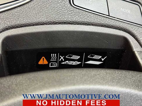 Used 2020 Cadillac XT6 Premium Luxury image 39