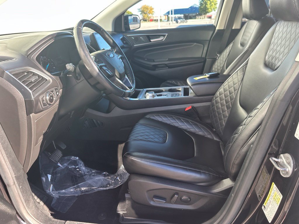Certified 2023 Ford Edge Titanium AWD/4WD image 14