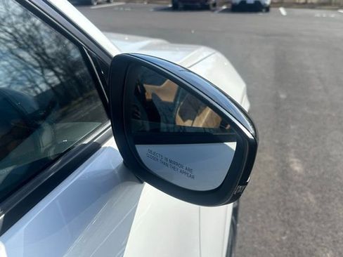 Used 2025 MAZDA CX-70 3.3 Turbo S w/ Premium Plus image 12