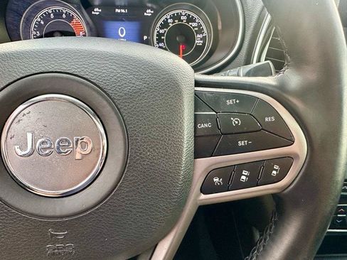 Used 2021 Jeep Cherokee Limited AWD/4WD image 18