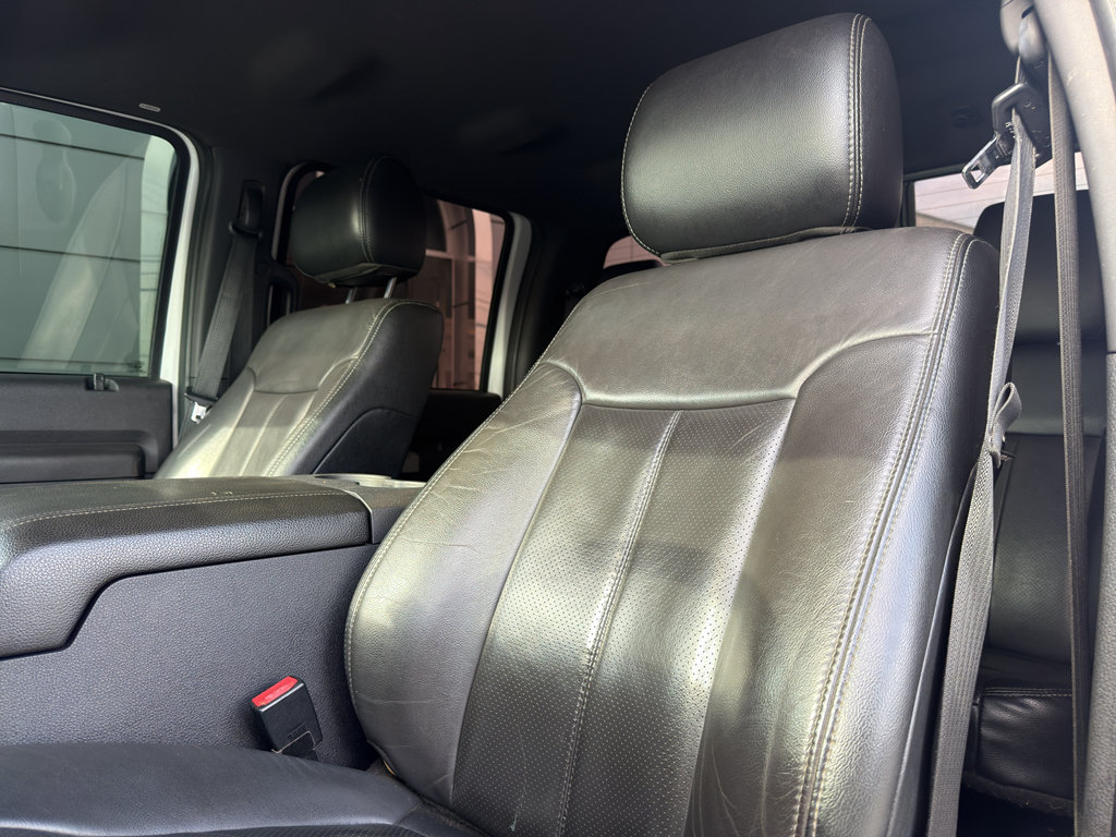 Used 2016 Ford F250 Lariat w/ Lariat Interior Package AWD/4WD image 18