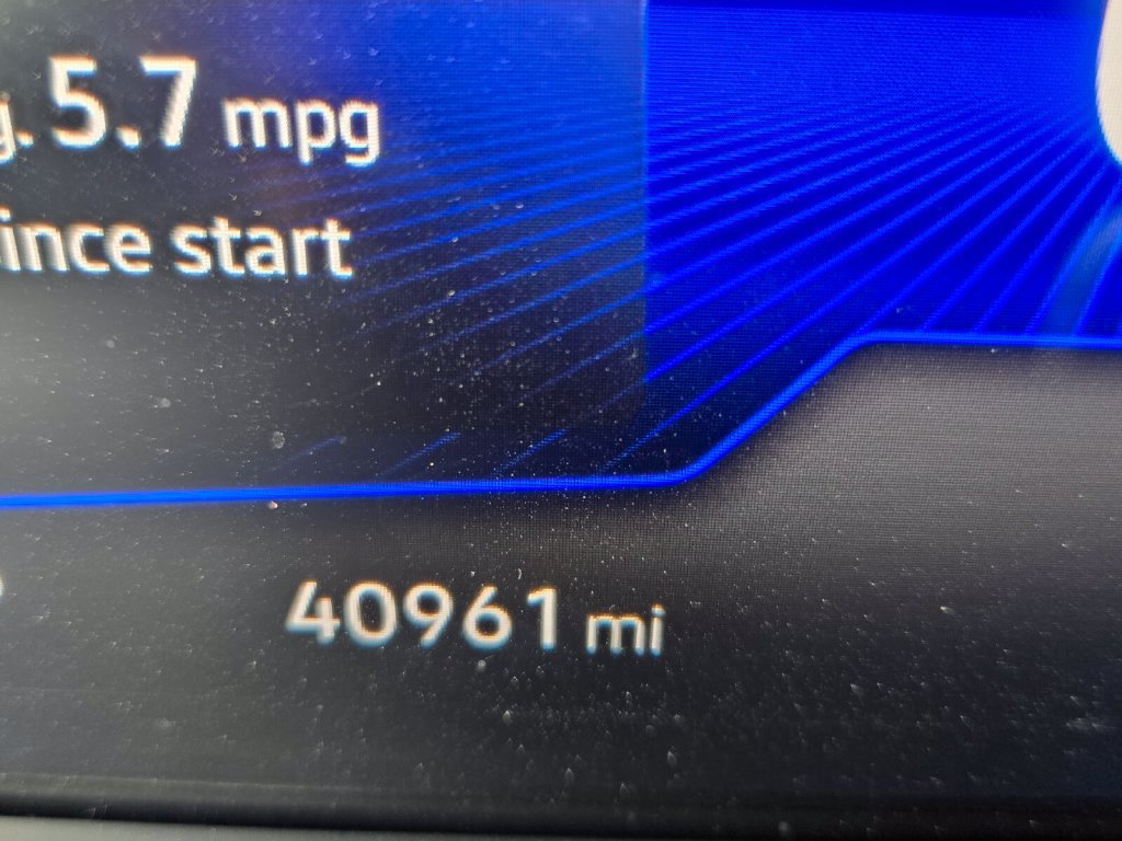 Certified 2024 Volkswagen Tiguan S FWD image 22