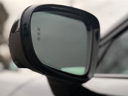 Used 2023 Porsche Taycan w/ Premium Package image 25