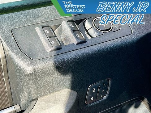 Used 2018 Ford F150 Raptor w/ Equipment Group 802A Luxury image 18