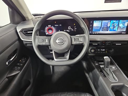 New 2026 Nissan Kicks SV AWD/4WD image 13