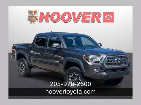 Used 2017 Toyota Tacoma TRD Off-Road w/ Tow Package RWD image 1