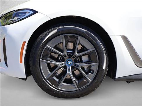 Certified 2023 BMW i4 eDrive35 w/ Premium Package RWD image 28