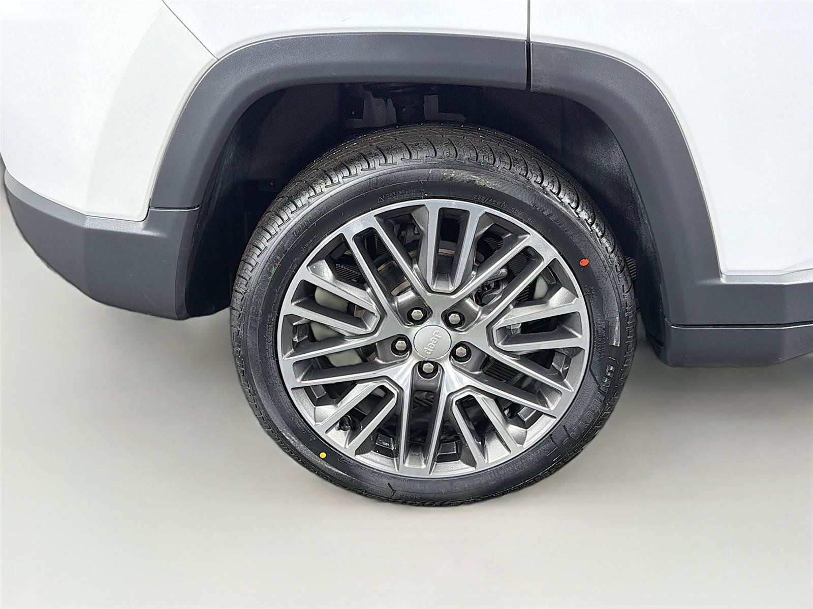 Used 2023 Jeep Compass Limited w/ Elite Group AWD/4WD image 34
