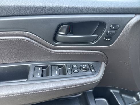 Used 2018 Honda Odyssey EX-L image 9