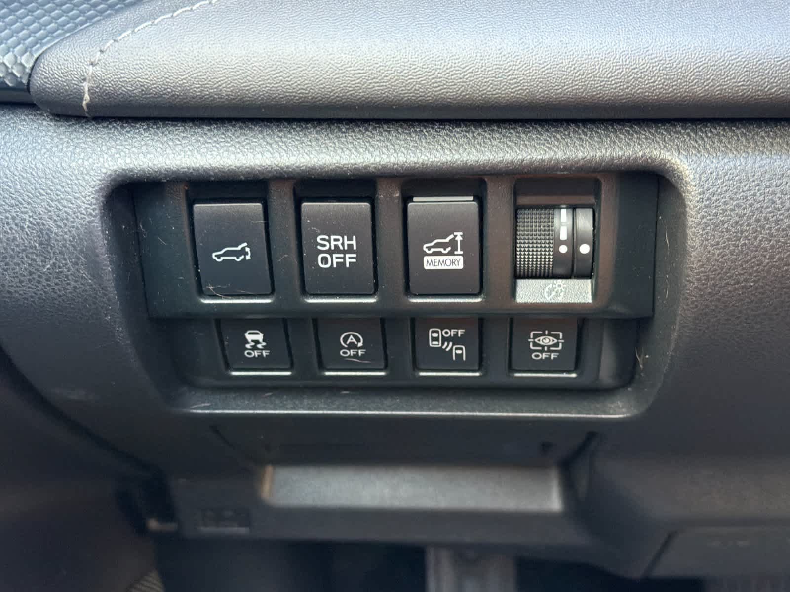 Used 2020 Subaru Forester Touring AWD/4WD image 32