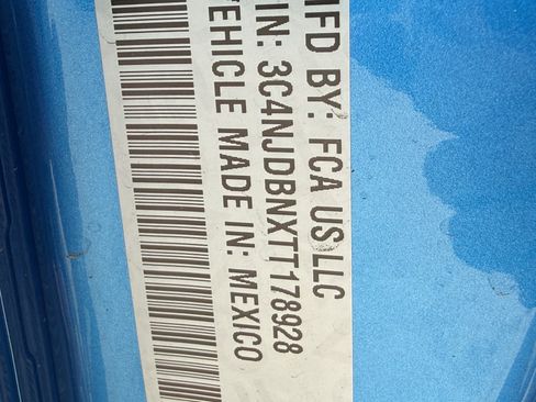 New 2026 Jeep Compass Latitude image 18