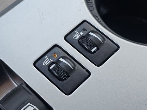 Used 2024 Toyota 4Runner SR5 Premium image 17