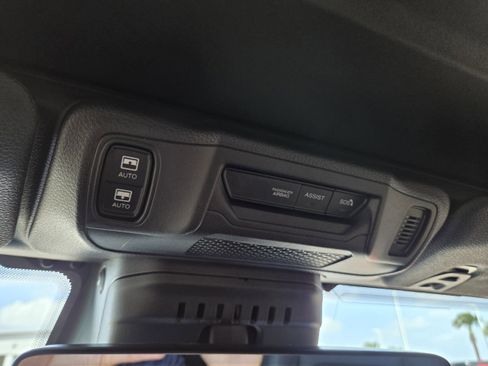 New 2026 Jeep Wrangler Unlimited Sahara AWD/4WD image 37