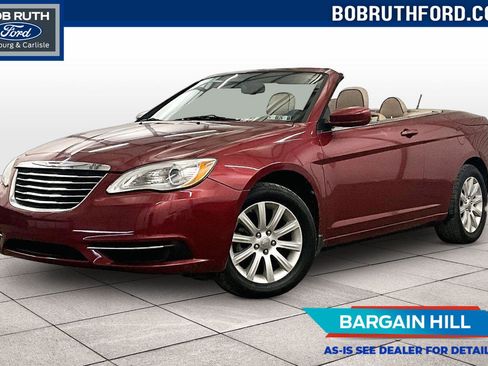 Used 2011 Chrysler 200 Touring image 1