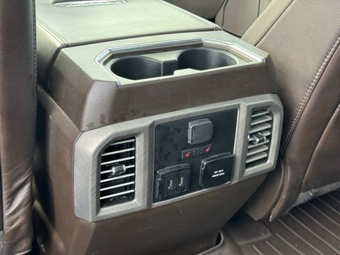 Used 2020 Ford F150 Limited w/ Trailer Tow Package image 12