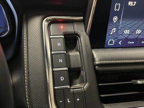 Used 2023 GMC Yukon SLT image 19