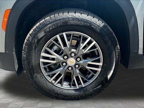 Used 2026 Chevrolet Traverse LT AWD/4WD image 34