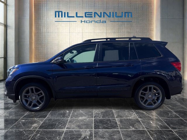 Used 2023 Honda Passport EX-L image 2