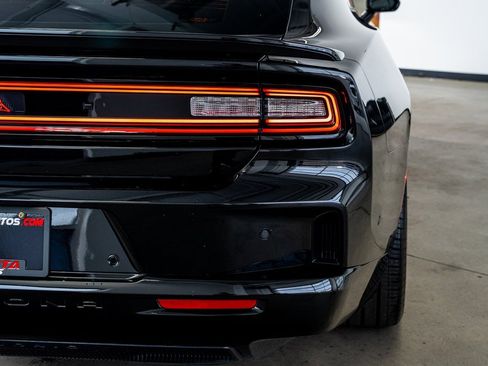 Used 2025 Dodge Charger R/T Scat Pack w/ Track Pack image 26