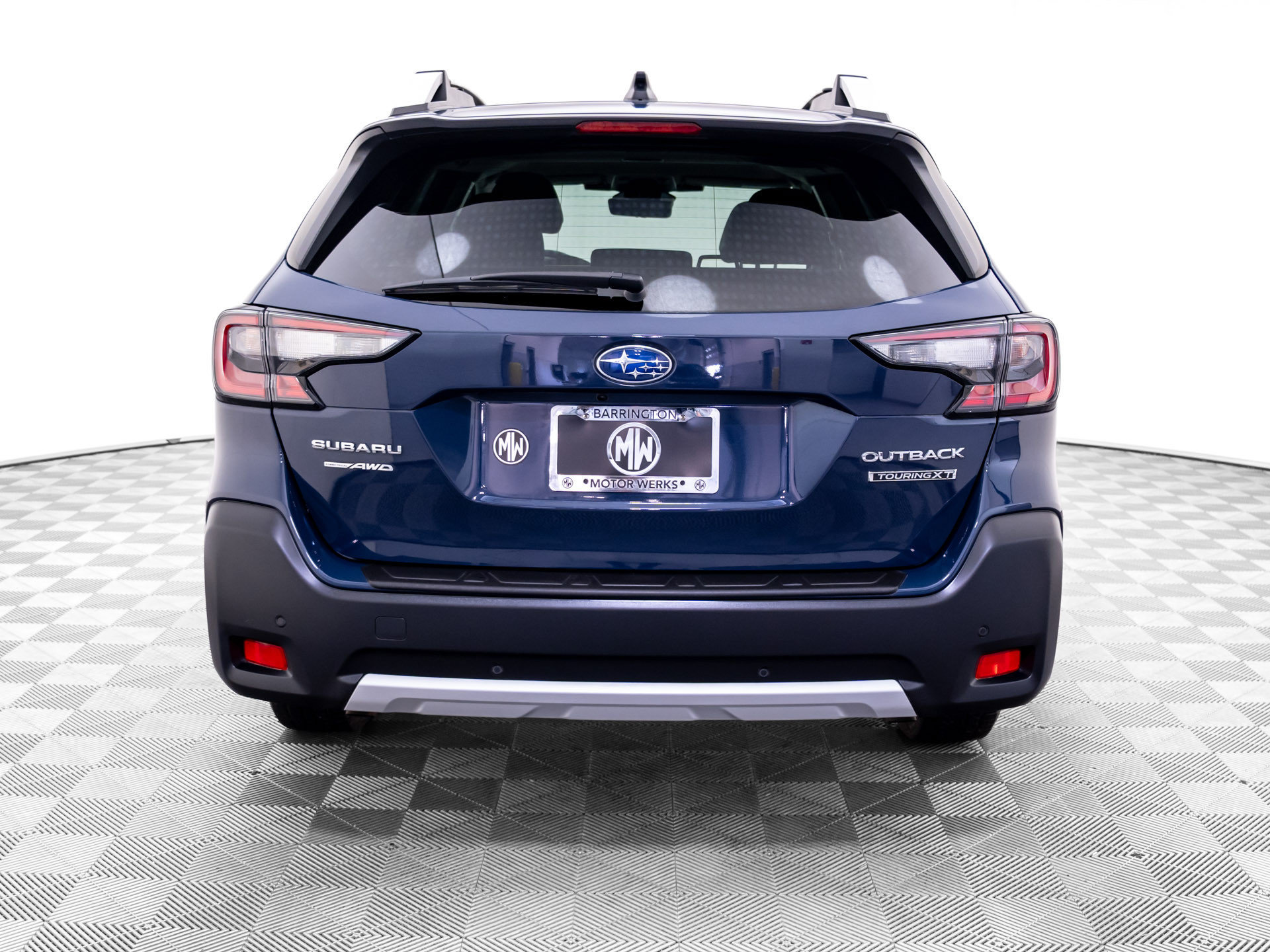 Used 2023 Subaru Outback Touring XT AWD/4WD image 4