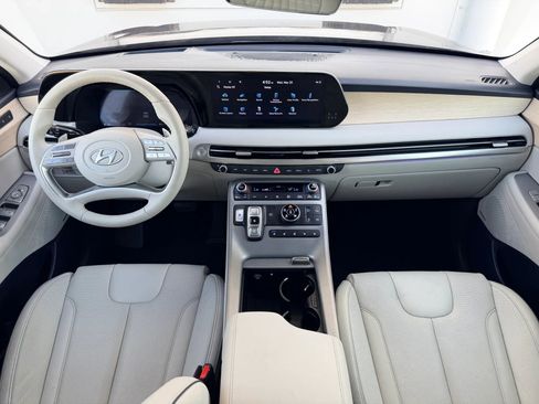 Used 2025 Hyundai Palisade Limited AWD/4WD image 20