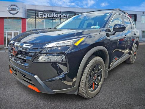 New 2026 Nissan Rogue SV AWD/4WD image 3