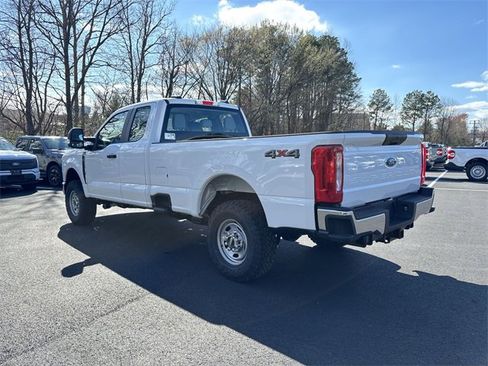 New 2025 Ford F350 XL w/ XL Off-Road Package image 6