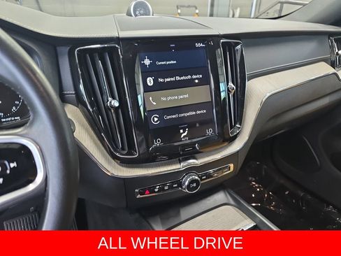 Used 2018 Volvo XC60 T8 Inscription w/ Advanced Package AWD/4WD image 21