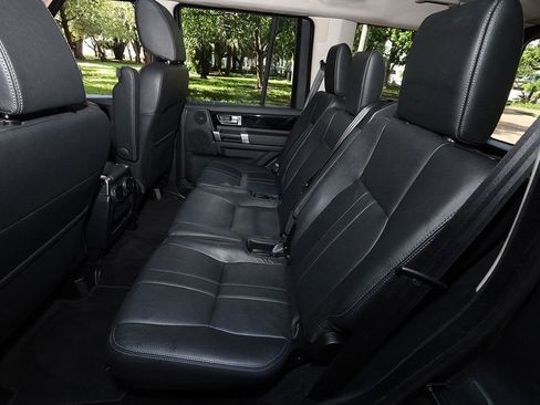 Used 2015 Land Rover LR4 HSE image 7