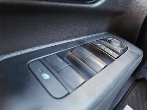 Used 2024 Toyota Tacoma SR5 image 32