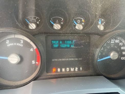 Used 2016 Ford F550 4x4 Regular Cab Super Duty image 15