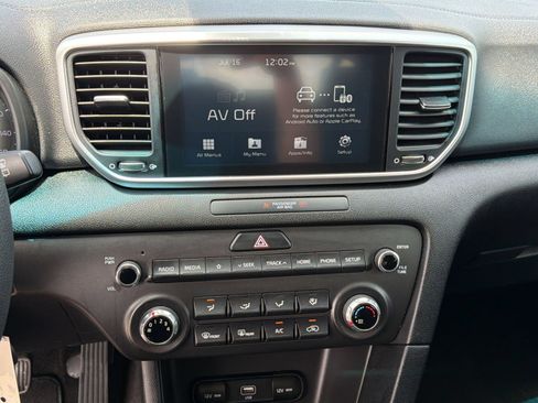 Used 2020 Kia Sportage LX FWD image 16