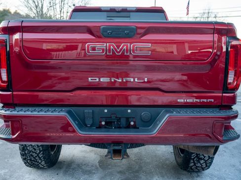 Used 2020 GMC Sierra 2500 Denali w/ Denali Ultimate Package image 5