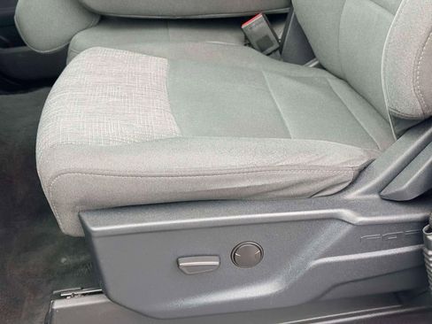 Used 2023 Ford F150 XLT w/ Trailer Tow Package image 14