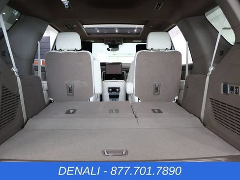 New 2026 GMC Yukon Denali w/ Denali Reserve Package AWD/4WD image 20