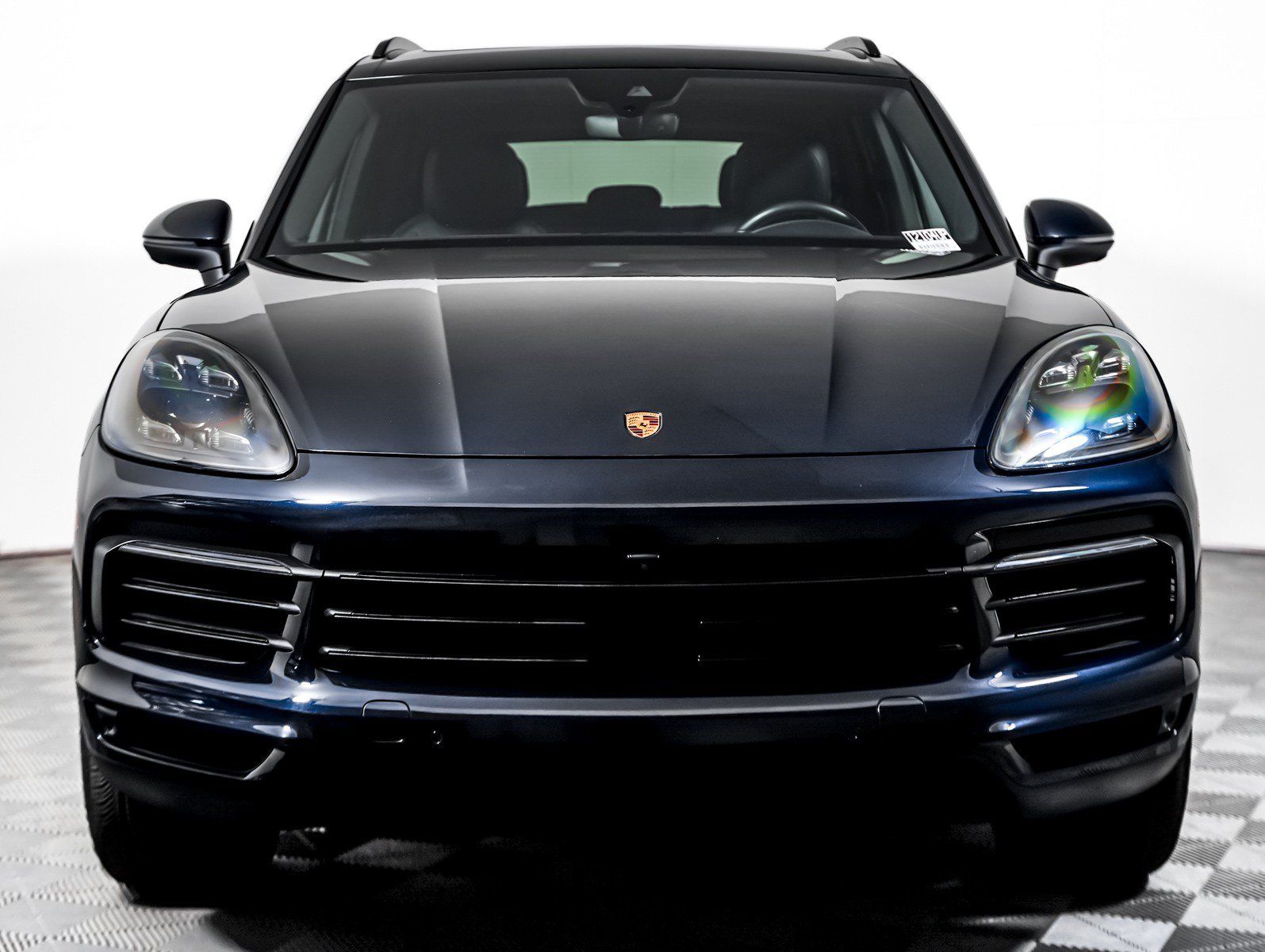 Certified 2022 Porsche Cayenne E-Hybrid AWD/4WD image 7
