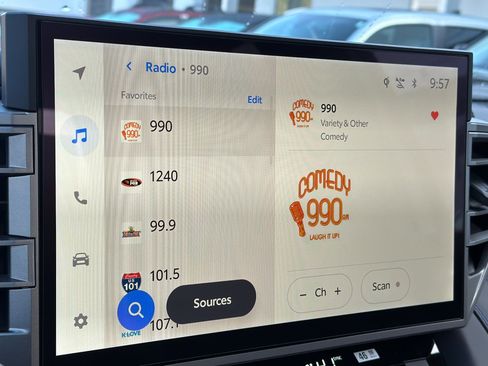 New 2026 Toyota Tundra Platinum w/ TRD Off-Road Package image 15