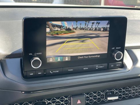 Certified 2023 Honda Accord EX image 9