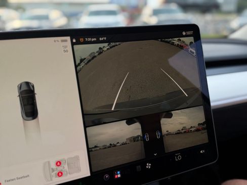 Used 2023 Tesla Model 3 Long Range AWD/4WD image 32