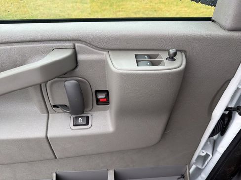New 2025 Chevrolet Express 2500 w/ Driver Convenience Package image 23