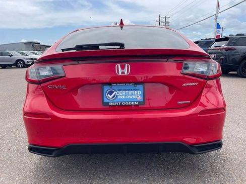 Used 2025 Honda Civic Sport image 8