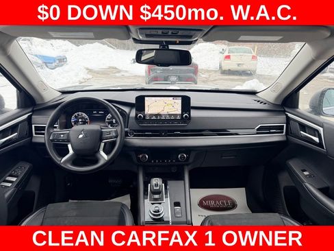 Used 2024 Mitsubishi Outlander SE Black Edition image 33