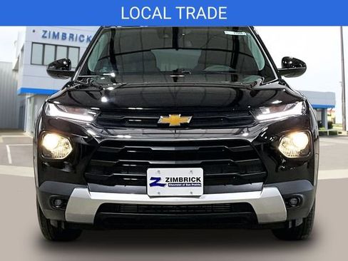 Certified 2023 Chevrolet TrailBlazer LT image 2