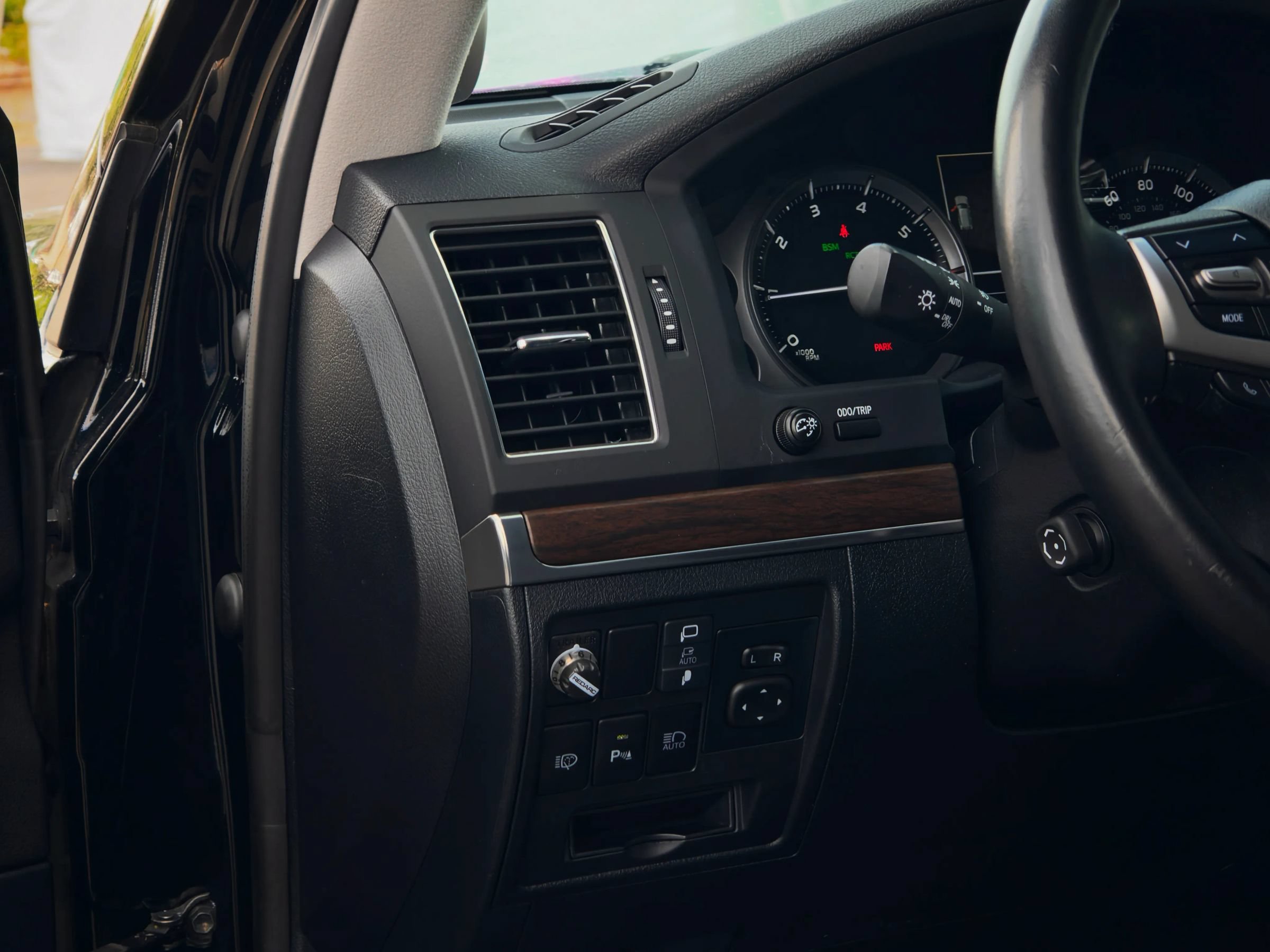 Used 2019 Toyota Land Cruiser AWD/4WD image 23