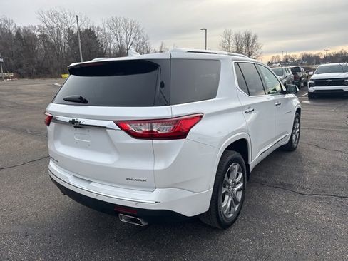 Used 2019 Chevrolet Traverse Premier image 3