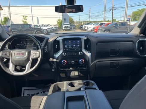 Used 2021 GMC Sierra 1500 Elevation w/ X31 Off-Road Package AWD/4WD image 13