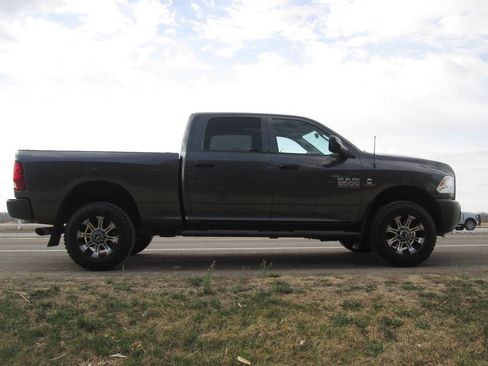 Used 2014 RAM 2500 Tradesman AWD/4WD image 7